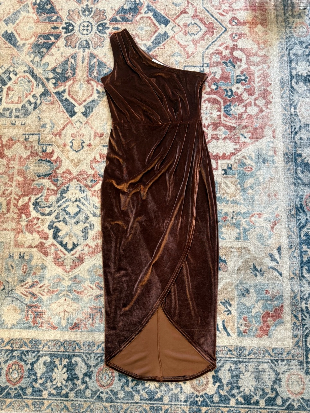 Baltic Born One-Shoulder Velvet Midi Dress in Brown